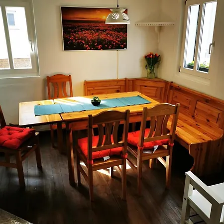 Zur Kleinen Hummel 5 Dtv-sterne * Goedenroth