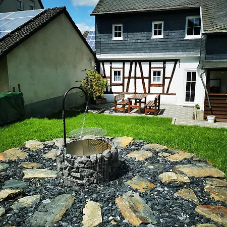 別荘 Zur Kleinen Hummel 5 Dtv-sterne Goedenroth