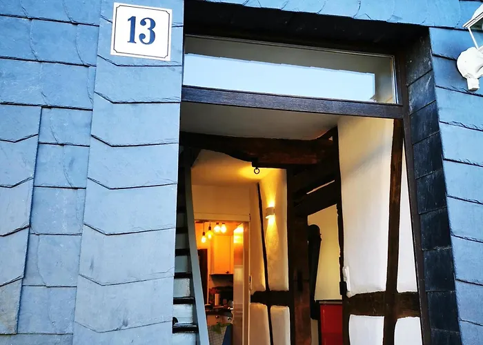 Zur Kleinen Hummel 5 Dtv-sterne Goedenroth