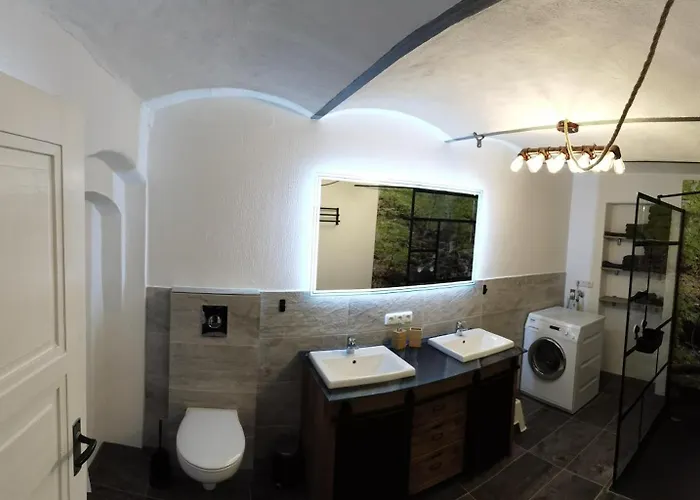 Zur Kleinen Hummel 5 Dtv-sterne * Goedenroth