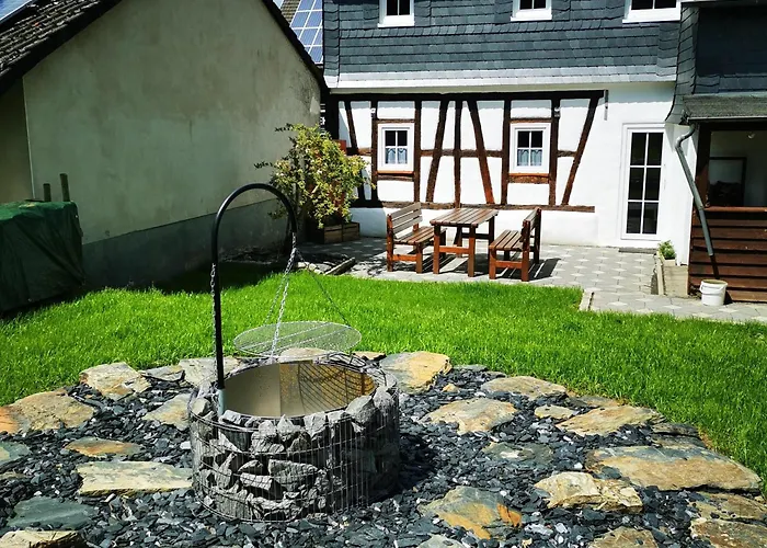 Hébergement de vacances Zur Kleinen Hummel 5 Dtv-sterne Goedenroth